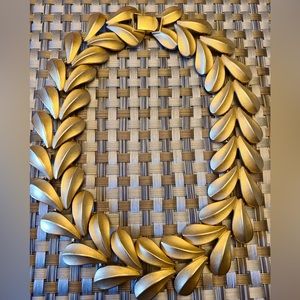 Erwin Pearl brushed gold necklace signed